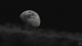 Der Mond