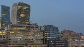 London 123 Die Stadt in der blauen Stunde
