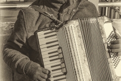 Metz 04