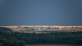 Wenn die Sonne sich auf ein Dorf konzentriert